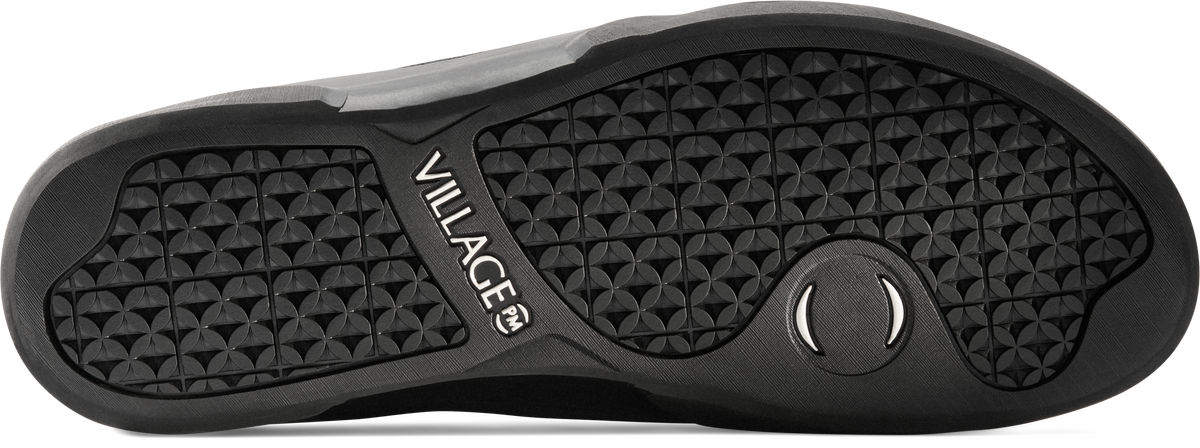 Village 1PM skate shoe in Chocolate