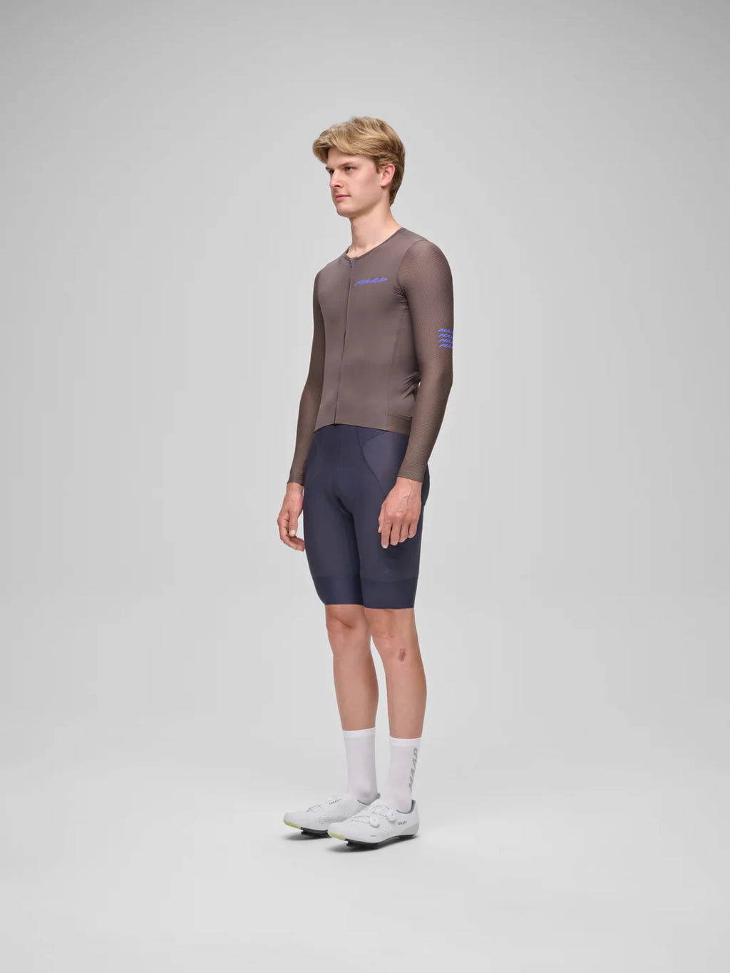 Team Bib Evo Cargo shorts, Men's Deep Navy – MAAP