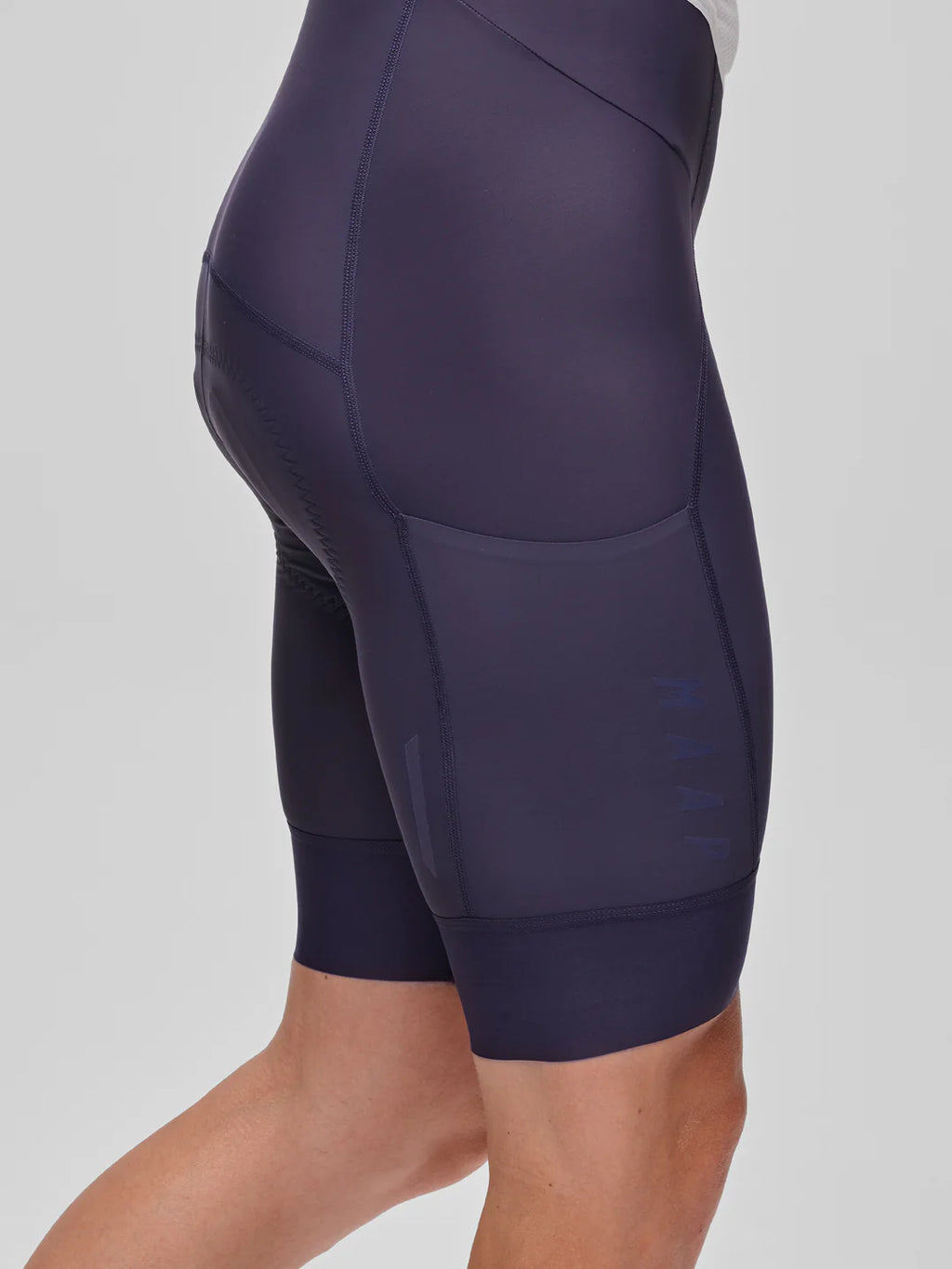 Team Bib Evo Cargo shorts, Men's Deep Navy – MAAP
