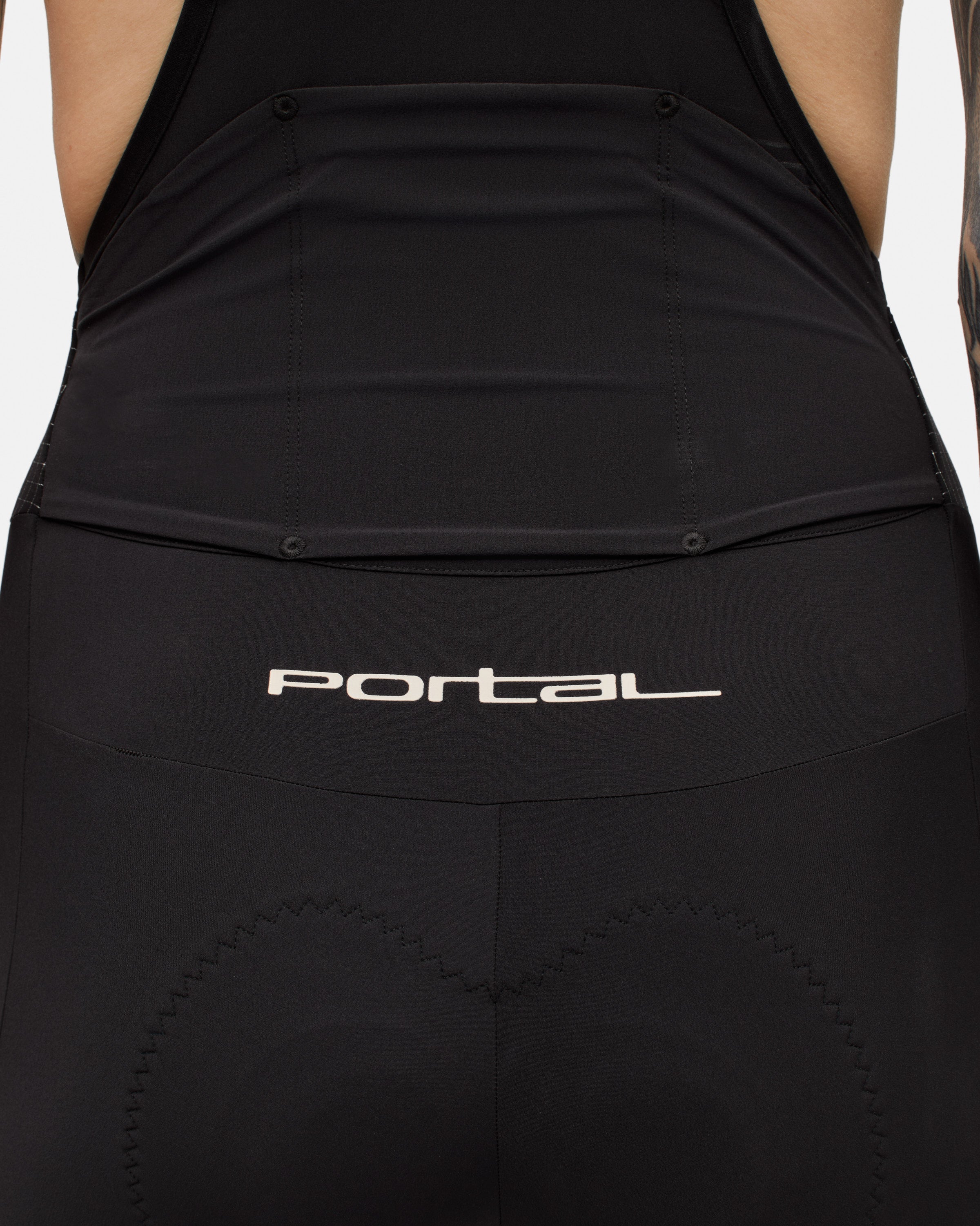 Realm Cargo Short Black Beauty