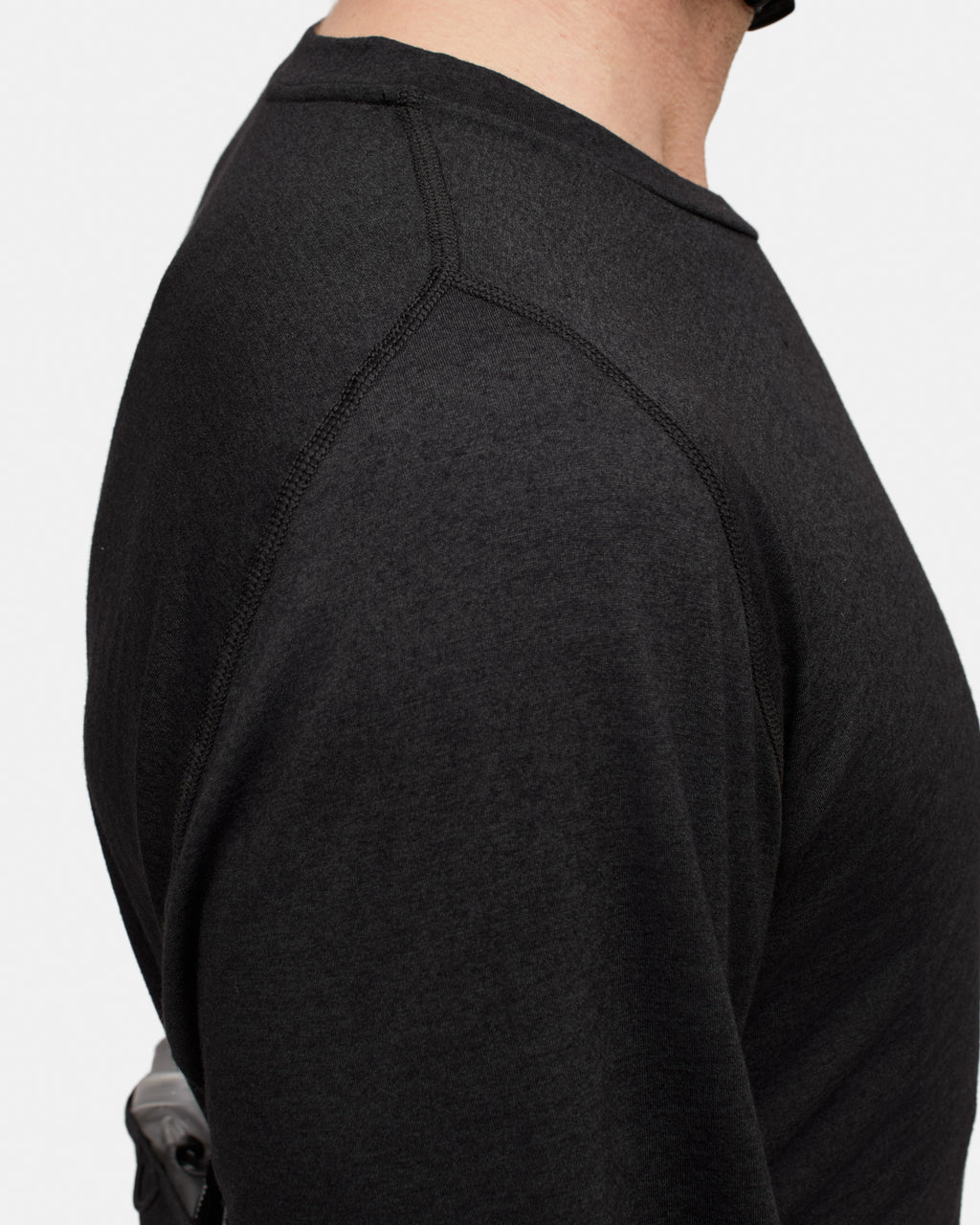 Drift Merino SS Black Beauty