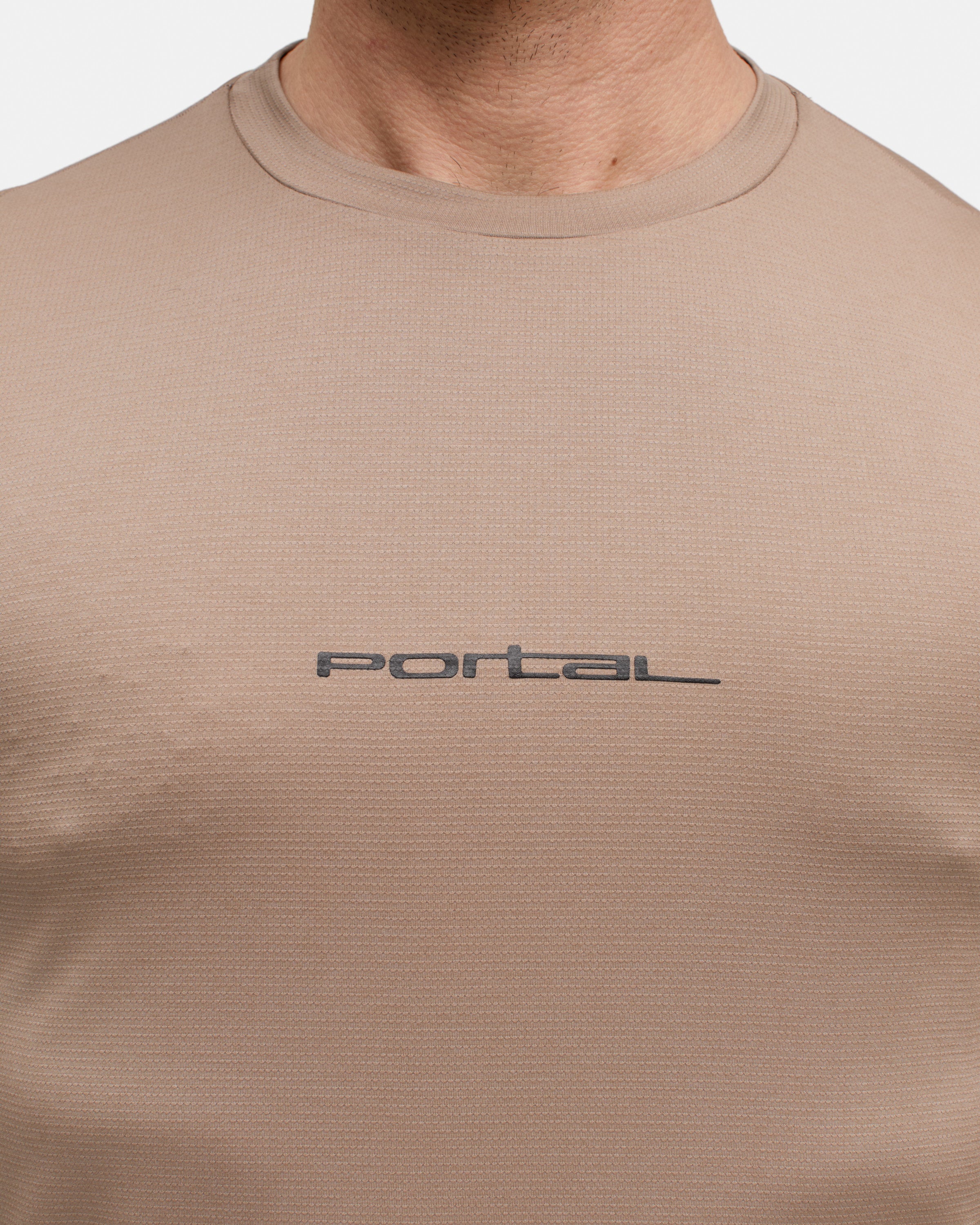 Lateral Peak Longsleeve T-shirt Desert Taupe