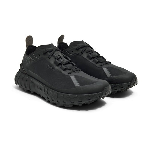 Norda 001A trail running shoe, Stealth Black