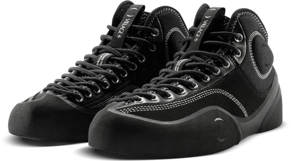 Village 1PM Mid-top skate shoe in Black